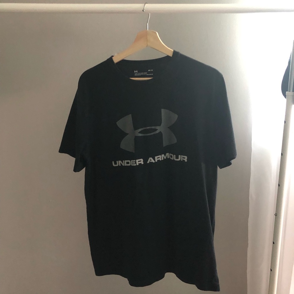 Cotton under armour shirt